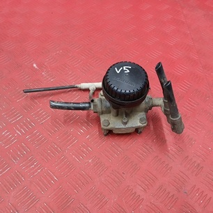 9730110110 WABCO Клапан ускорительный, № XF449144