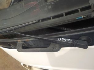 0018203744 MERCEDES Поводок стеклоочистителя, № XF139444