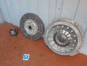 5001853640 RENAULT Комплект сцепления