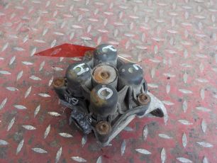 5010216965 RENAULT Кран 4-х контурный, № XF198610