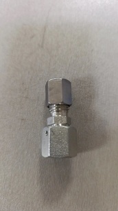 L0806 PARKER-HANNIFIN CO Фитинг трубок