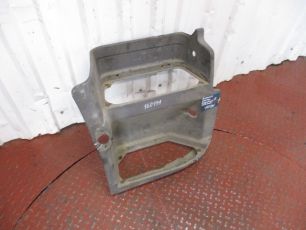 5010578878 RENAULT Корпус подножки нижний правый, № XF160191