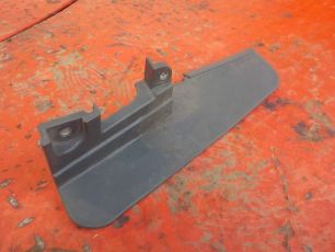 504008291 IVECO Кронштейн бампера левый