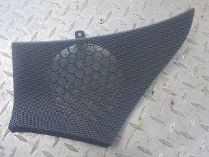 0008272040 MERCEDES Накладка декоративная