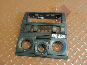 3802528 IVECO Накладка торпедо, № XF176286