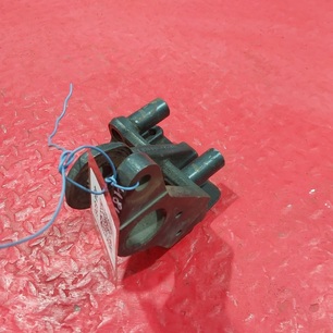 9303100963 MERCEDES Кронштейн торсиона левый
