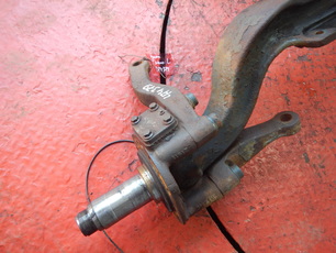 7182985 IVECO Кулак поворотный, № XF474379