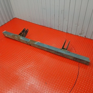 9413105722 MERCEDES Усилитель бампера, № XF485109
