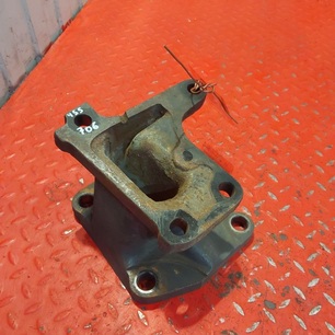 9724610640 MERCEDES Кронштейн гидроусилителя, № XF455706