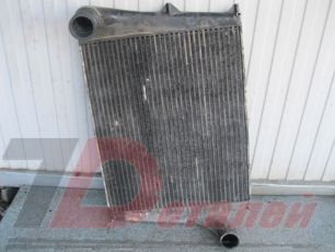 1676631 VOLVO Интеркулер, № XF14701