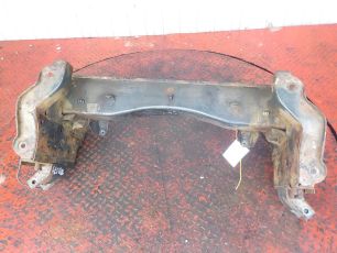 504121429 IVECO Балка передняя, № XF100371