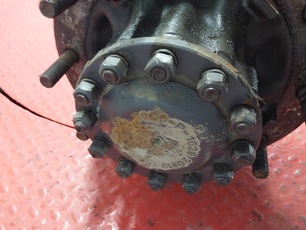 1524628 VOLVO Полуось правая, № XF484696