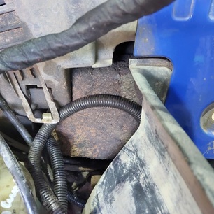 20917279 VOLVO Насос подъема кабины, № XF465879