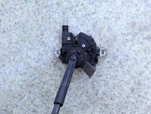 4895286 FORD Замок капота, № XF33367