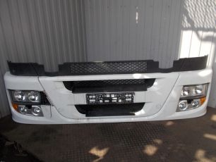 IVECO Бампер передний, № XF75612