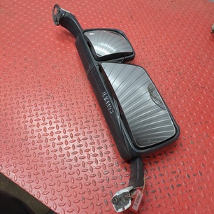 9438105616 MERCEDES Зеркало левое, № XF481147