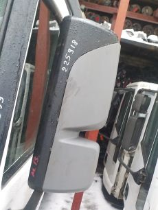 9438105616 MERCEDES Зеркало левое, № XF225918