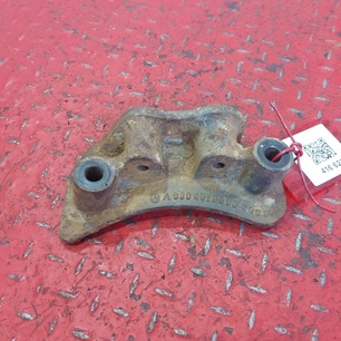 9304910069 MERCEDES Кронштейн глушителя