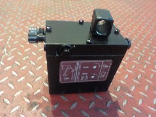 M4711001 MARSHALL Насос подъема кабины
