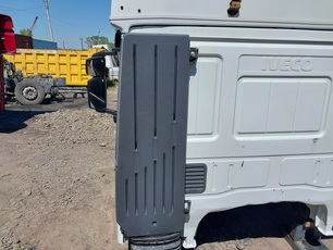 504065002 IVECO Воздухозаборник, № XF450077