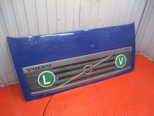 82056727 VOLVO Капот, № XF225570