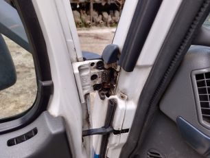 21100900 VOLVO Ограничитель двери, № XF387429