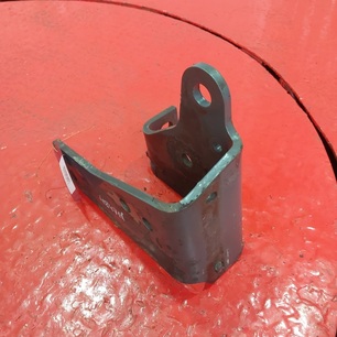 5010367807 RENAULT Кронштейн передней рессоры, № XF484711