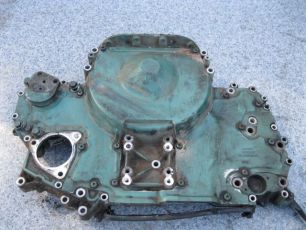 8170235 VOLVO Крышка двигателя, № XF401