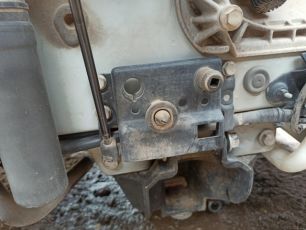 9437500484 MERCEDES Ответная часть замка капота, № XF342759