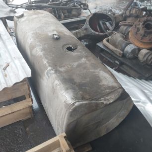 20503505 VOLVO Бак топливный, № XF451106