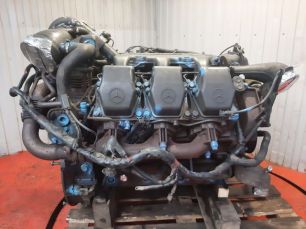0020106500 MERCEDES Двигатель, OM501
