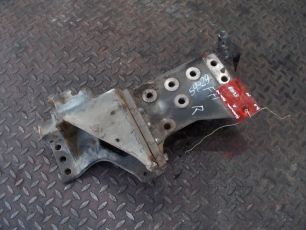 1078754 VOLVO Кронштейн буксировочный правый, № XF54929