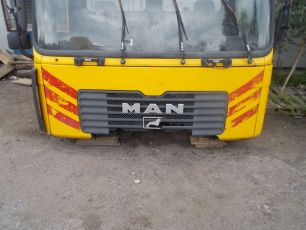 81611100042 MAN Капот
