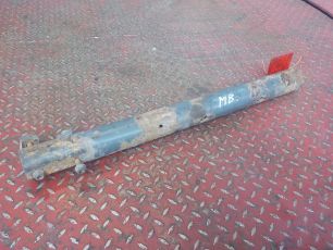 9305220040 MERCEDES Кронштейн крыла заднего