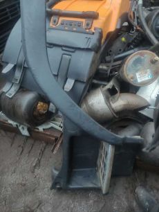 20529478 VOLVO Корпус подножки верхний левый, № XF403821