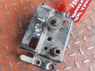 9437500284 MERCEDES Ответная часть замка капота, № XF159071