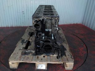 5010359722 RENAULT Блок двигателя, № XF123359