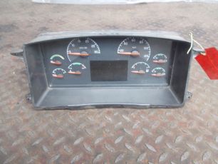 20455503 VOLVO Панель приборов, № XF79817