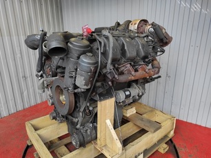 0020106500 MERCEDES Двигатель, OM501