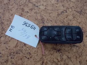 9438200097 MERCEDES Блок управления стеклоподъемника, № XF49536