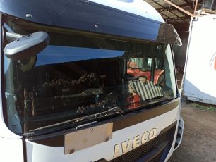 99453948 IVECO Стекло лобовое, № XF346921