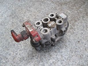 42553849 IVECO Кран 4-х контурный, № XF7328