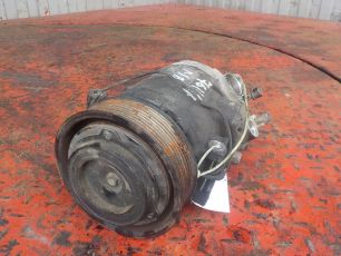 4572300111 MERCEDES Компрессор кондиционера, № XF76117