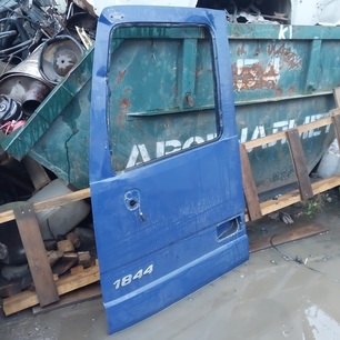 9437201505 MERCEDES Дверь левая, № XF485804
