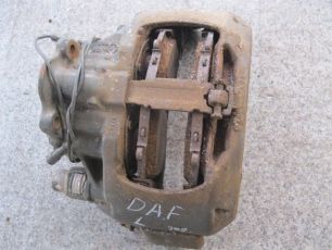 1627246 DAF Суппорт передний правый / задний левый, № XF4939