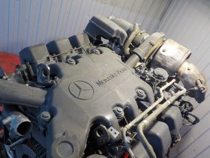 5410982817 MERCEDES Коллектор впускной, № XF268841