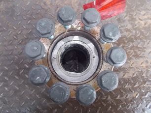 9433301125 MERCEDES Ступица передняя, № XF82790