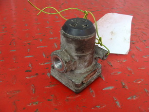 21339179 VOLVO Клапан ограничения давления, № XF295415