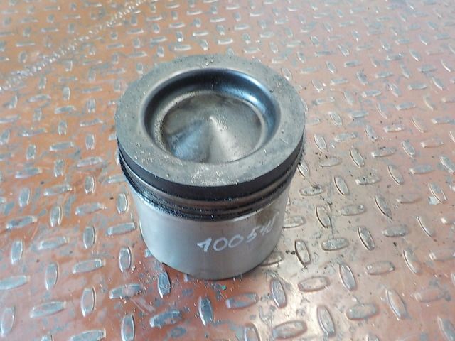 20431540 VOLVO Поршень, № XF470149, фото 1