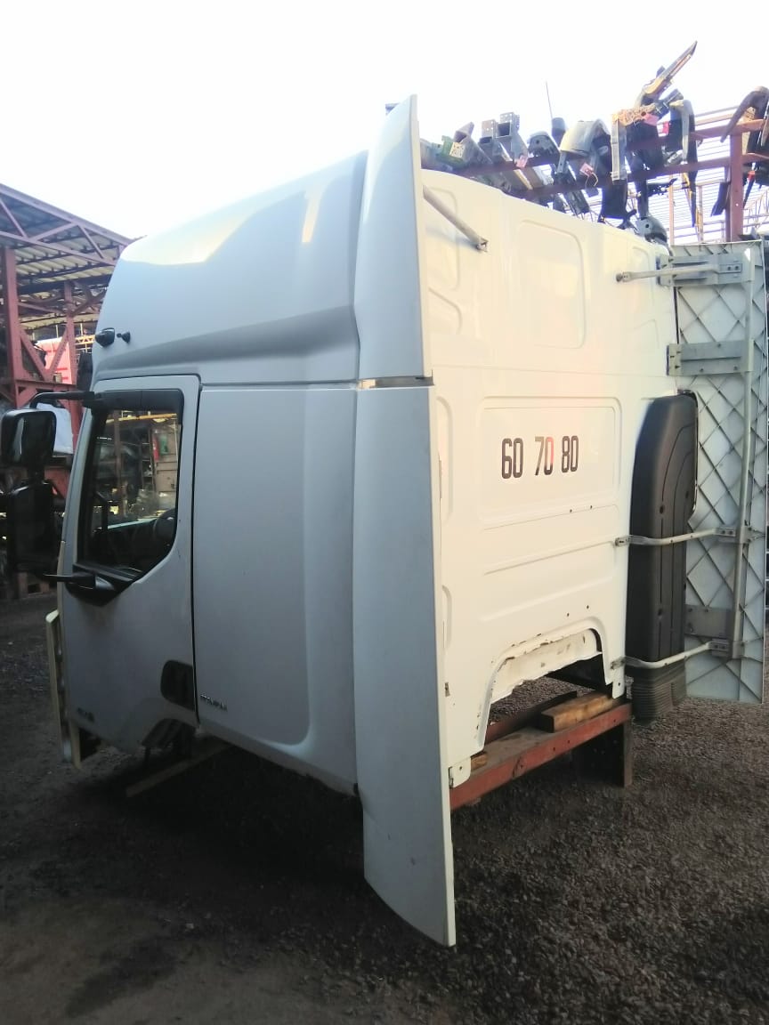RENAULT Кабина, Sleeper Cab, № XF215624, фото 3